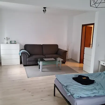 Grosszuegige Ferien Monteurwohnung In Perfekter Lage * Achim